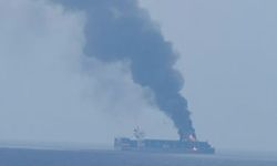 Fire Strands ASL Bauhinia in Gulf of Aden, Crew Rescued