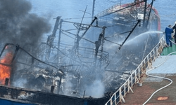 Bulk Carrier Rescues 34 Crew from Burning Fishing Vessel in Indian Ocean