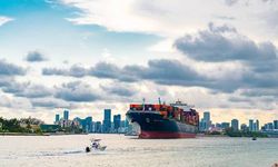 Americans Back Trump’s Plan to Revitalize U.S. Shipbuilding Amid China’s Maritime Dominance