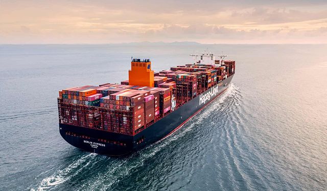 Hapag-Lloyd Secures Historic $5.25 Billion Containership Orders