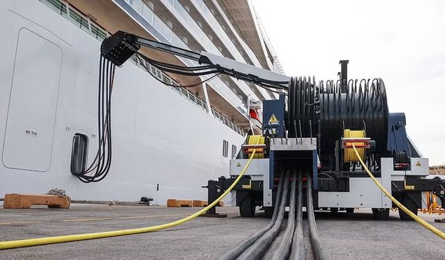 Cavotec Wins €7M Shore Power Contracts for Italian Ports