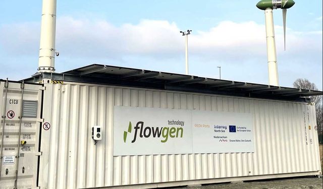 Port of Emden Tests Container Wind Turbine