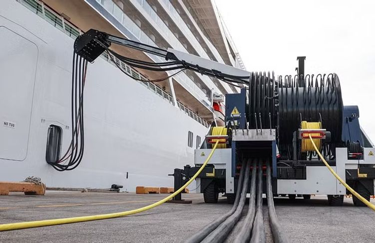 Cavotec Wins €7M Shore Power Contracts for Italian Ports