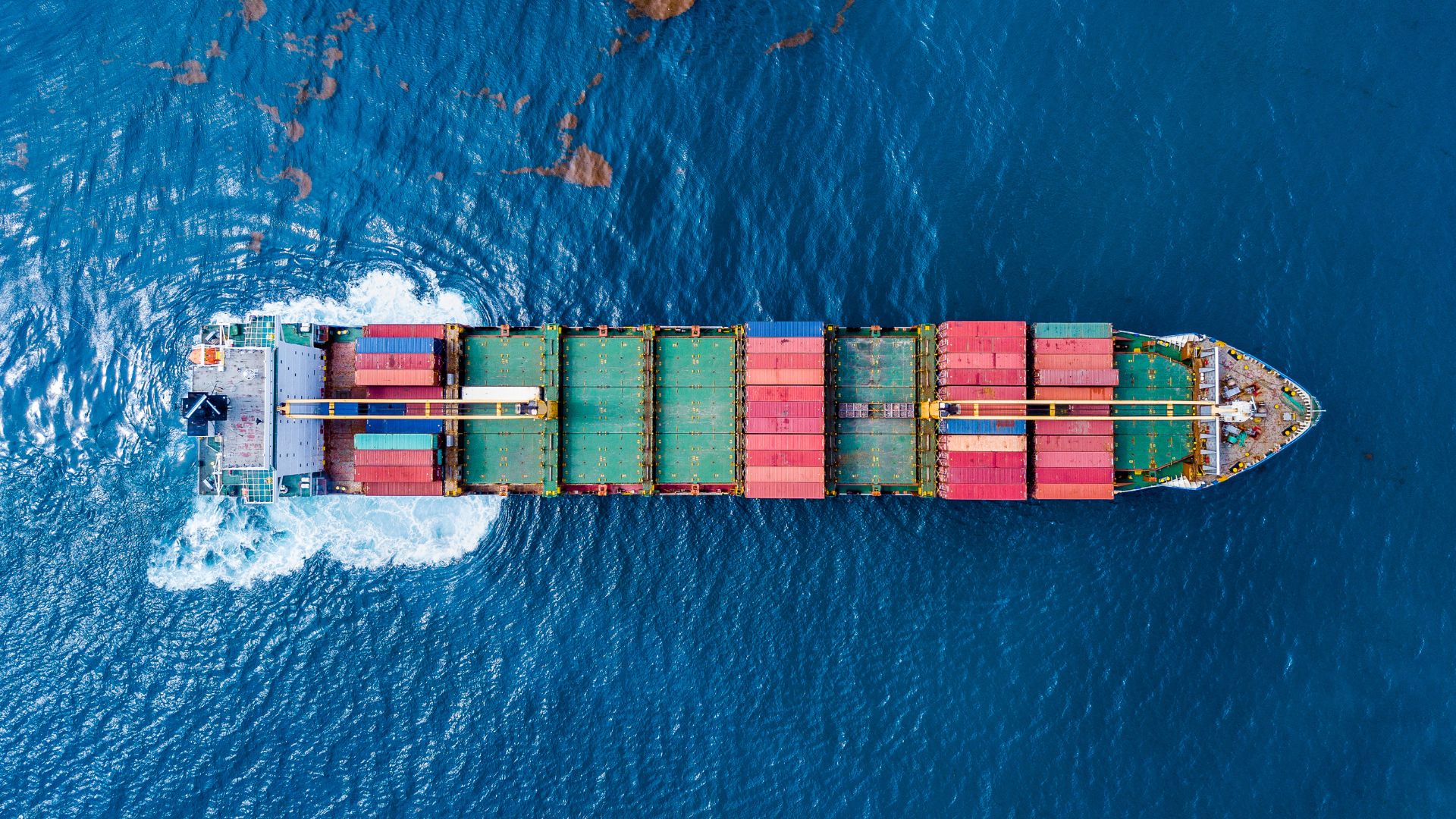 Ship Tracking At Sea, img src: https://sinay.ai/en/why-is-vessel-tracking-important/