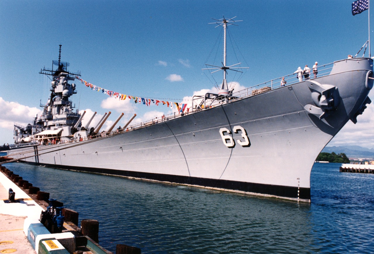 img src: https://www.history.navy.mil/research/histories/ship-histories/danfs/m/missouri-iii.html
