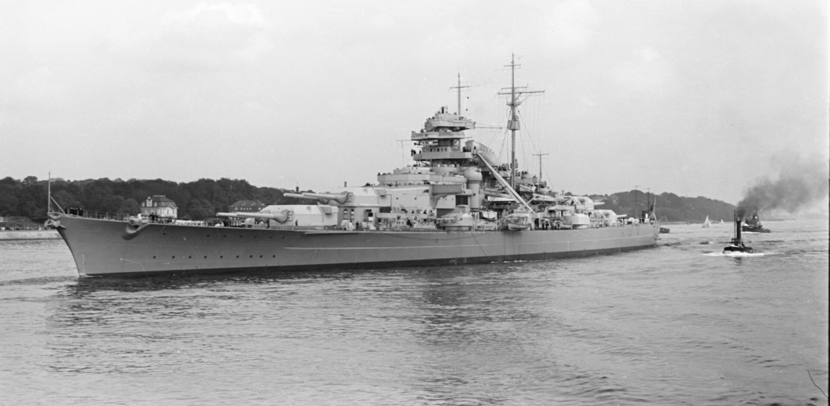 Bundesarchiv Bild 193 04 1 26, Schlachtschiff Bismarck