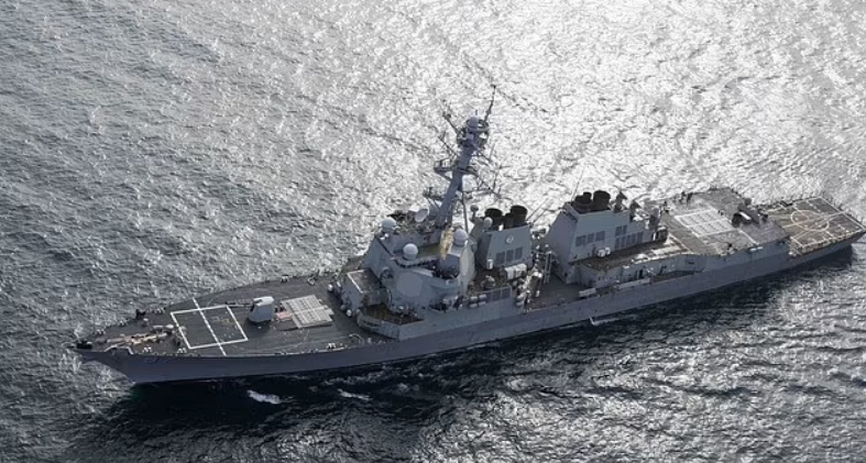 img credit: https://www.dailymail.co.uk/news/article-13233619/Michael-Aregbesola-Navy-USS-Mason-Red-Sea-overboard-died.html